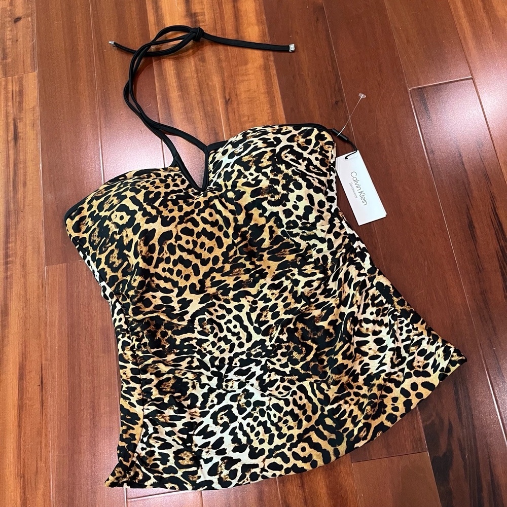 New NWT Calvin Klein Leopard Tankini Top Swim Halter Animal Print Black Sz Large